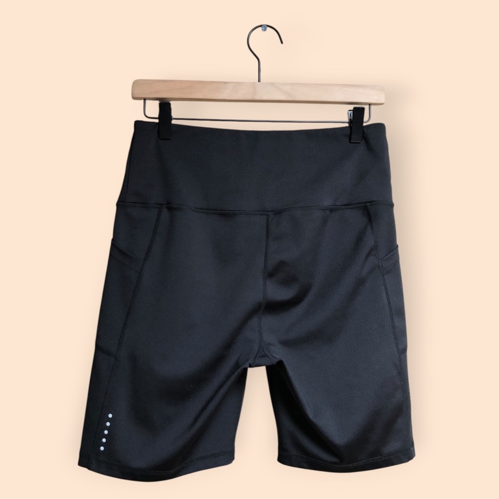Legend Women’s Black Bike Shorts Active Athletic Athleisure Pockets Women Large - Picture 2 of 8